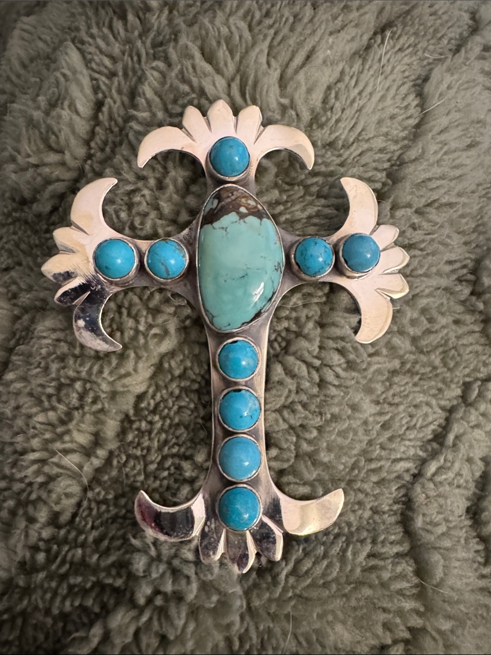 Kingman turquoise 925 silver cross with latch hook